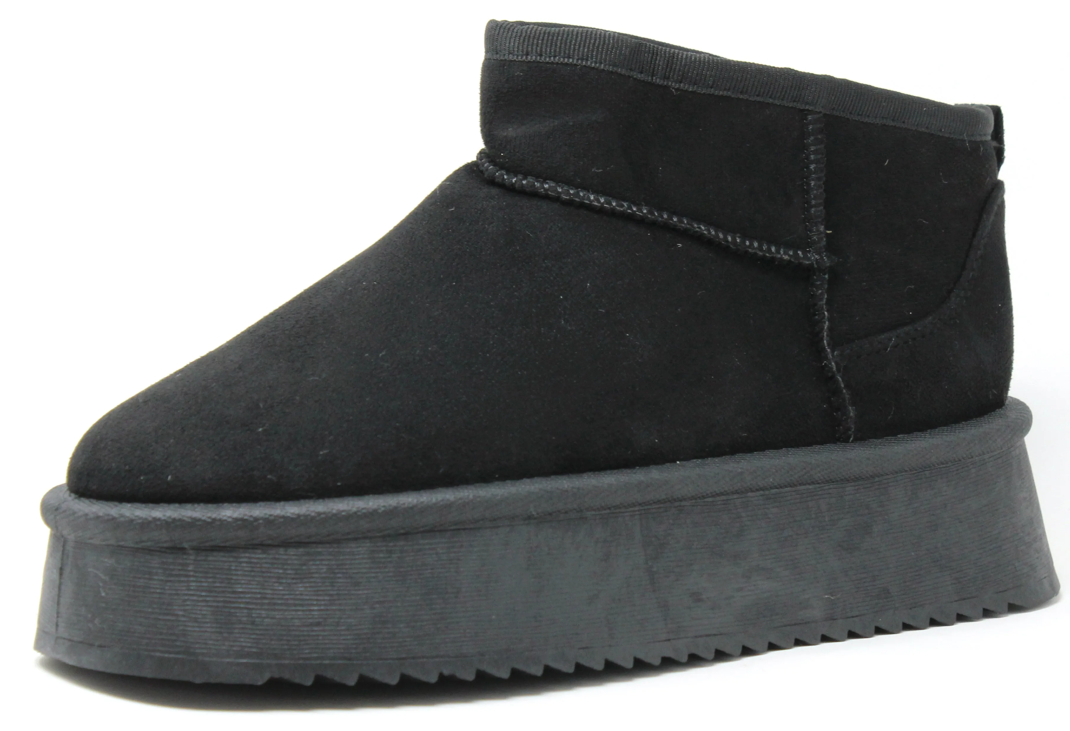 Faux Fur Lined Ankle Boot with Platform Sole